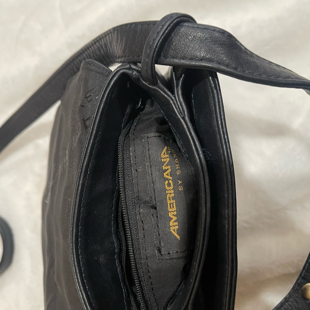 Vintage America Black Crossbody Bag - Picture 10 of 14